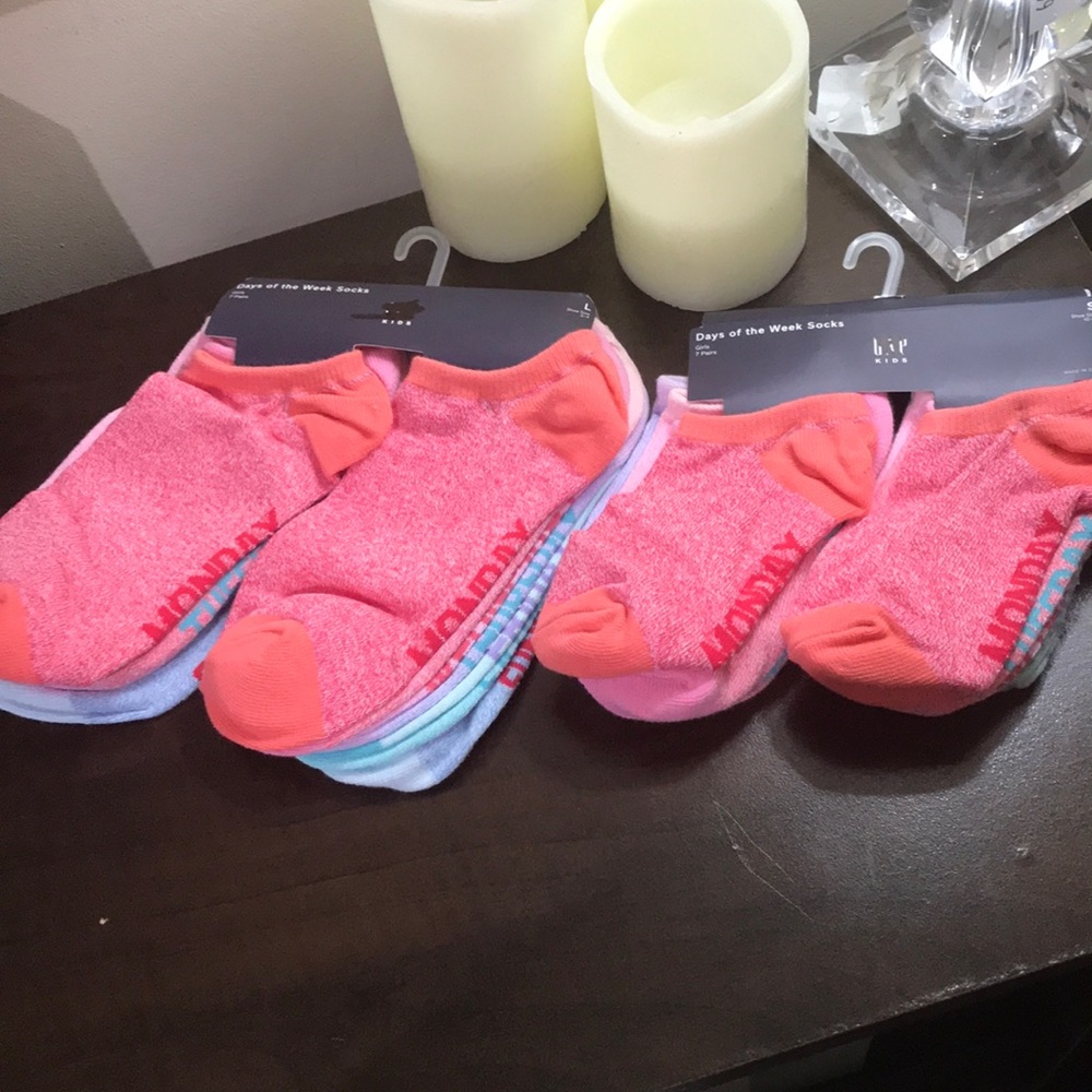 New Gap socks days of the week Mommy & Me bundle